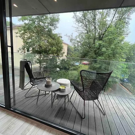 Lovely For 6guest Forest Park 10minutes From Center 아파트 *